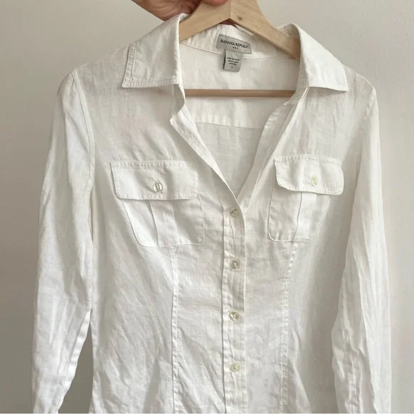Banana Republic 100% Linen Shirt - Picture 2 of 12